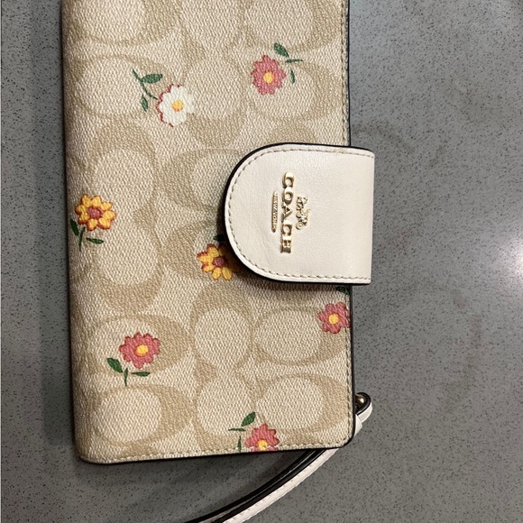 Coach Beige Wallet with Floral Accents - Picture 1 of 4